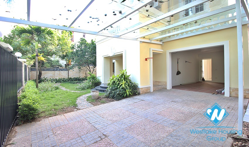 Gorgeous house with swimming pool for rent in Ciputra, Tay Ho